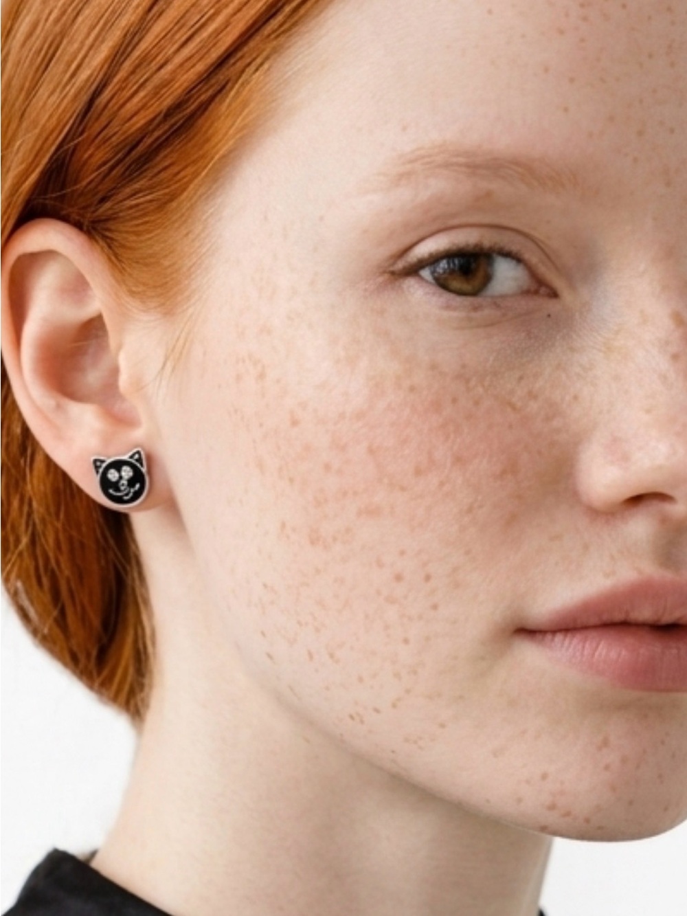 Black Enamel Cat Face Stud Earrings - Women Jewelry NWT